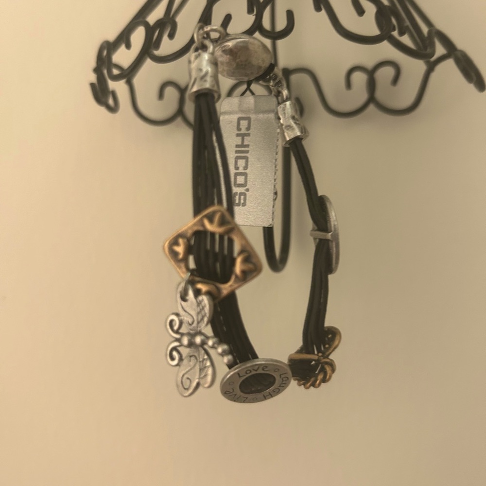 Chico’s magnetic live laugh love bracelet